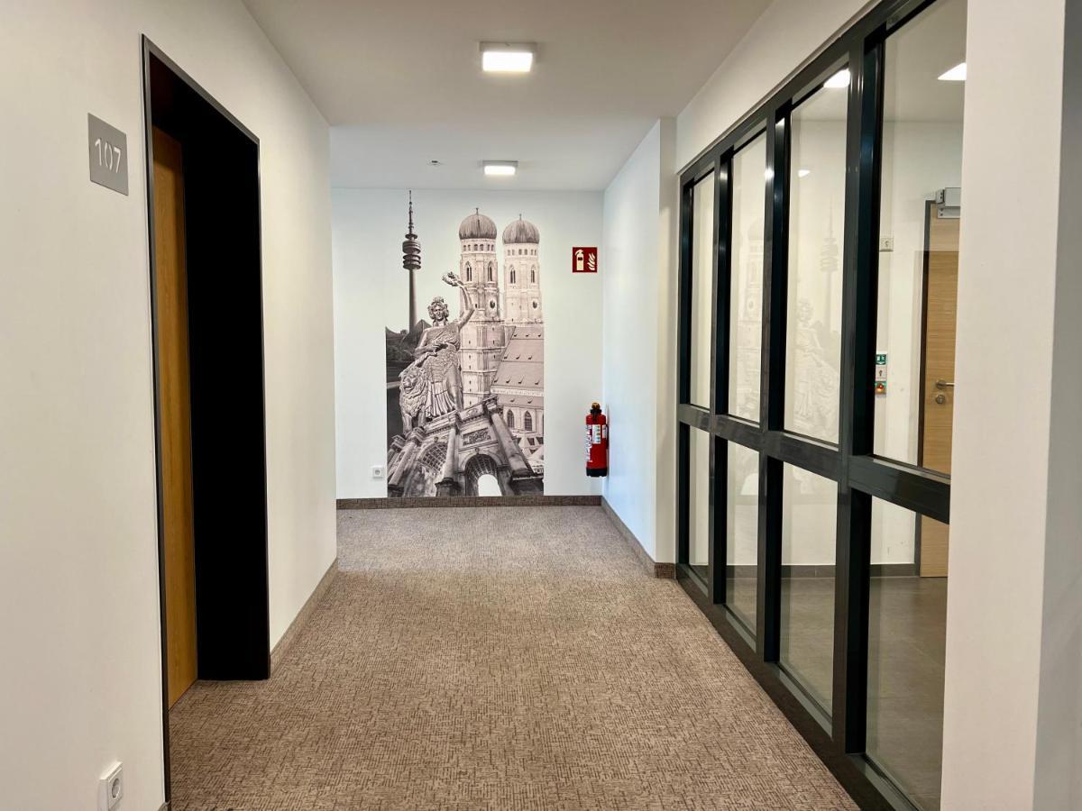 Amh - Wohnen Auf Zeit Aparthotel München Eksteriør bilde